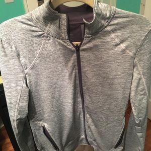 Women’s running zip up jacket